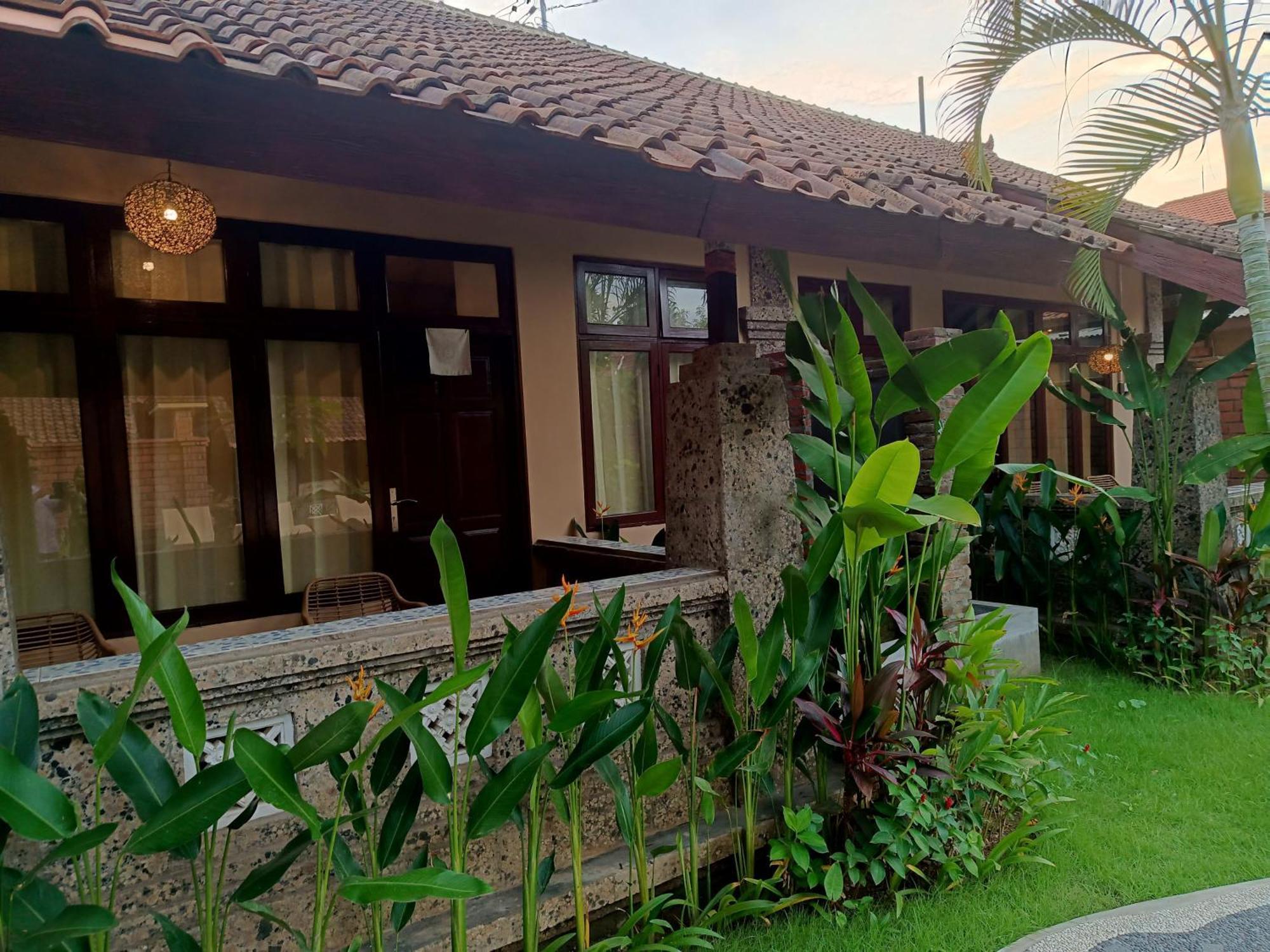 Mahe Garden Inn And Villas By Kamara Kuta Lombok Værelse billede